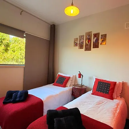 Villa Carina - House 4 - Pool Acess - Comfortable & Quiet